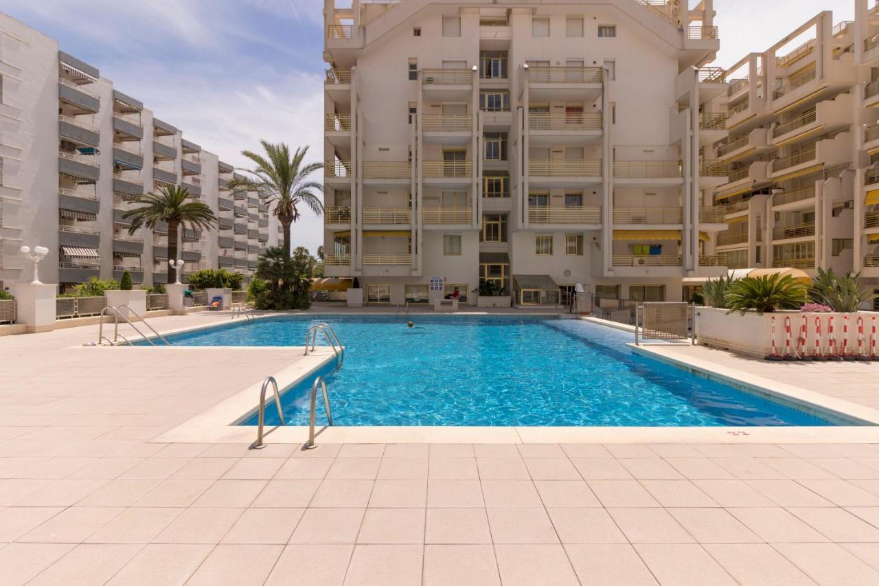 Estudio A 100 Metros De La Playa Салоу Екстериор снимка