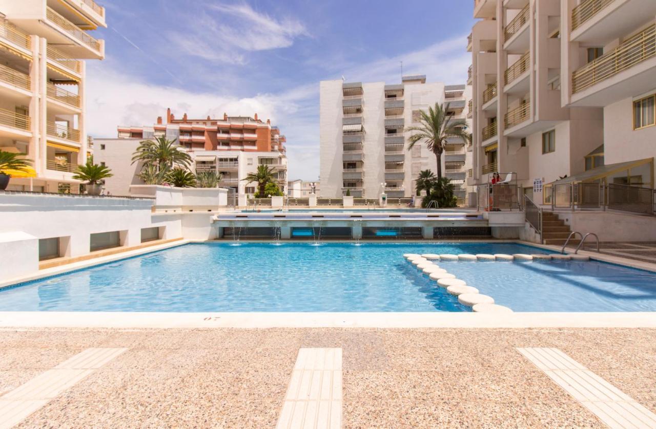 Estudio A 100 Metros De La Playa Салоу Екстериор снимка