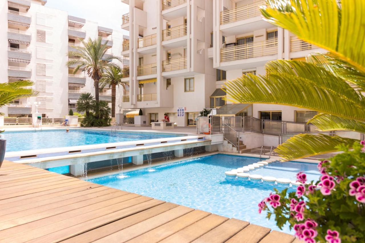 Estudio A 100 Metros De La Playa Салоу Екстериор снимка